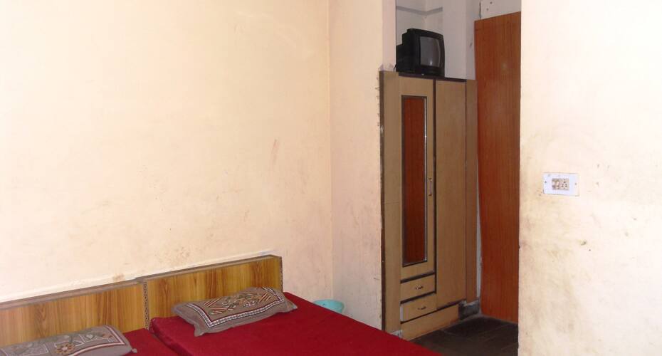 Hotel Samrat-Neem Road, Bhopal 5